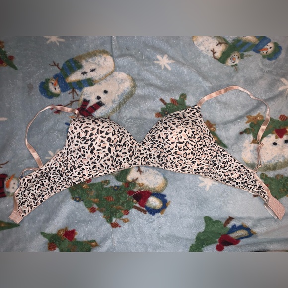 34B bra, leopard print - Picture 1 of 3